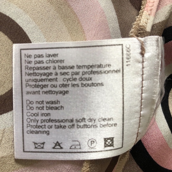 RARE! BEAUTIFUL VINTAGE CHANEL SLEEVELESS BLOUSE - Picture 6 of 9